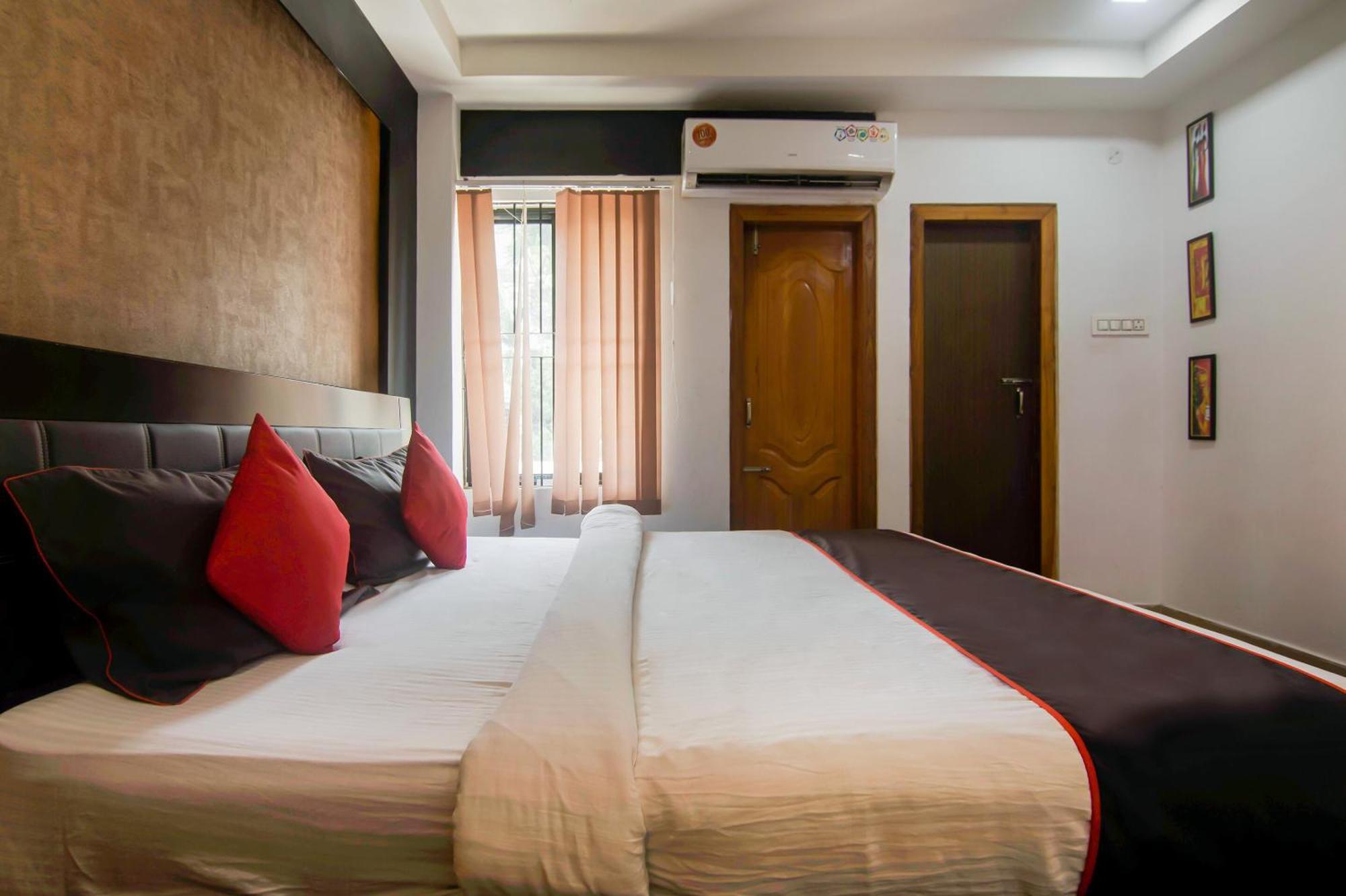 Collection O The Blu Bell Nizarapar Path Hotel Guwahati Bagian luar foto