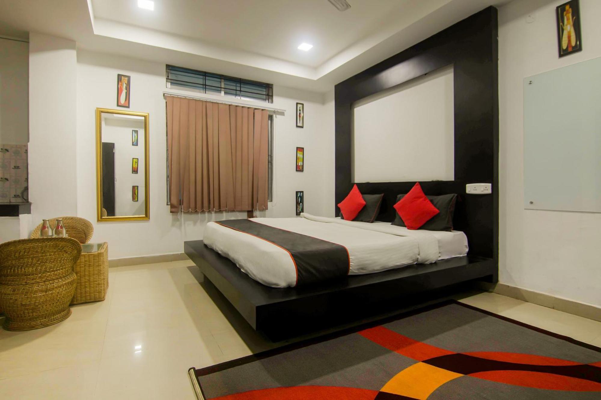 Collection O The Blu Bell Nizarapar Path Hotel Guwahati Bagian luar foto